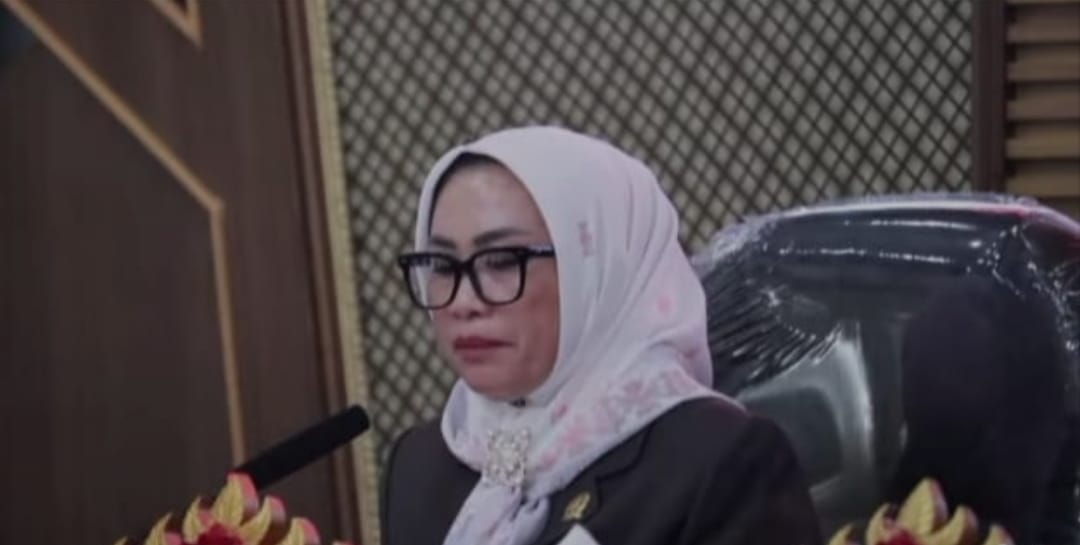 Fraksi DPRD Metro Sampaikan Pandangan Umum LKPj Walikota