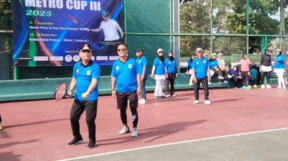 Turnamen Tenis Metro Cup III Dimulai