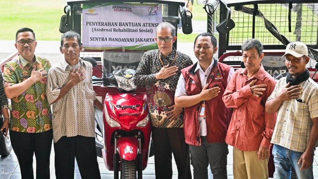 Penyandang Disabilitas Dapat Bantuan Kendaraan