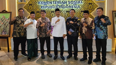 Percepat Realisasi SR dan Bansos, Bupati Lampura Jemput Dukungan Pusat