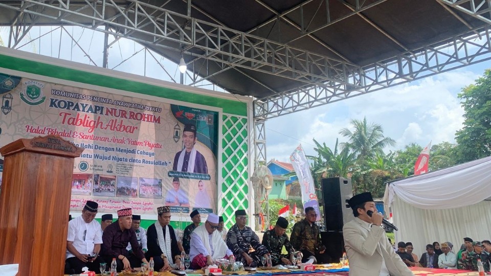 UAS Ajak Warga Pesawaran Perbanyak Selawat dan Sedekah