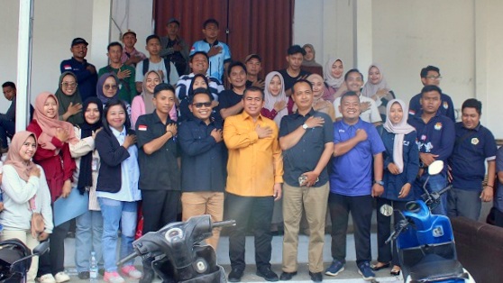 Ditinjau Bustami, KPU Waykanan Pastikan Distribusi Logistik Pilkada Lancar