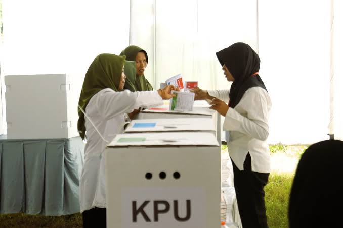KPU Pesawaran Larang Pemilih Bawa Alat Dokumentasi di Bilik Suara