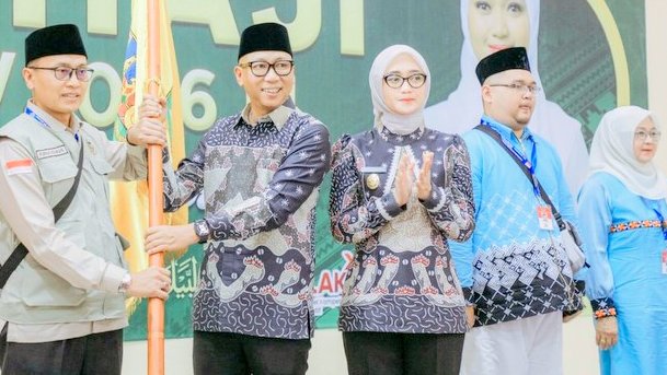 Gubernur Lampung Lepas 445 Jemaah Haji ke Tanah Suci