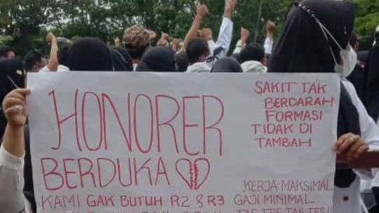 Pemkab Waykanan Didemo Guru Honorer