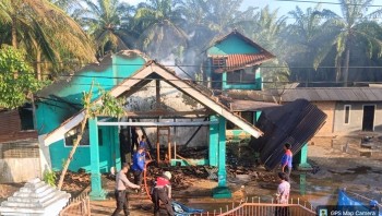 Si Jago Merah Mengamuk Di Kelapatujuh..! Satu Rumah Ludes